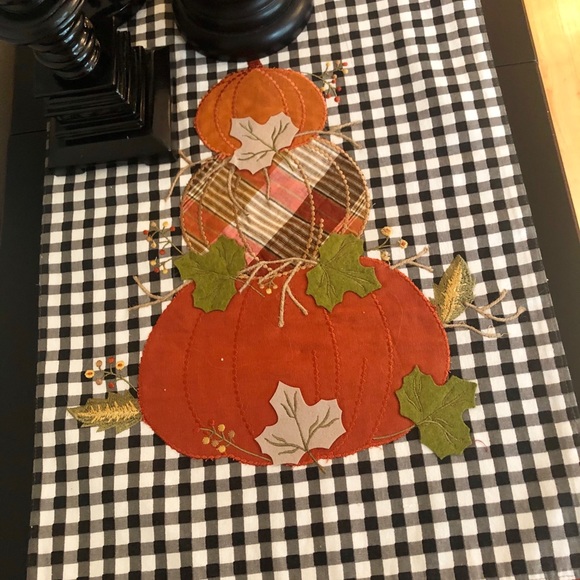 Black and White Check Pumpkin Table Runner - Picture 9 of 10